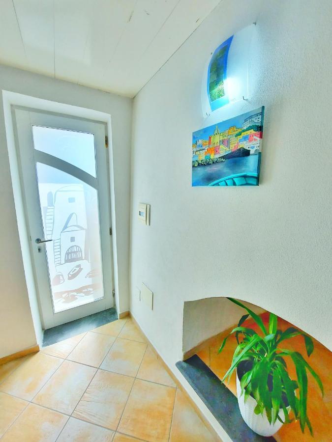 Appartement Monolocale Azzurro Procida Extérieur photo